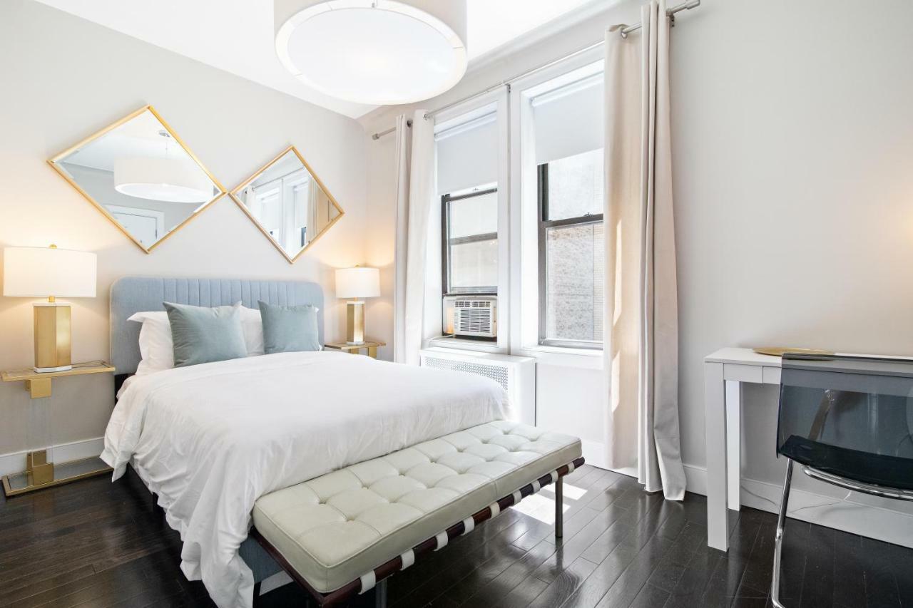 Fifth Avenue Ultra Luxurious Two Bedroom - Domenico Vacca Building 5D New York Exteriör bild